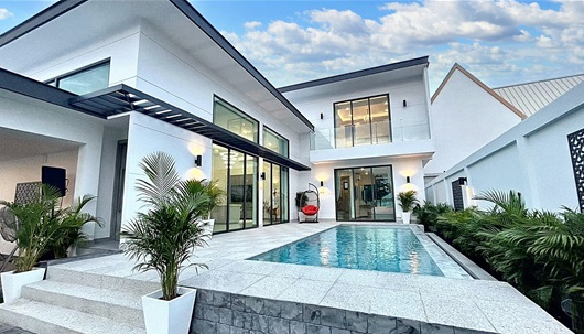 Modern luxury villa sourcing project completed in Thailand